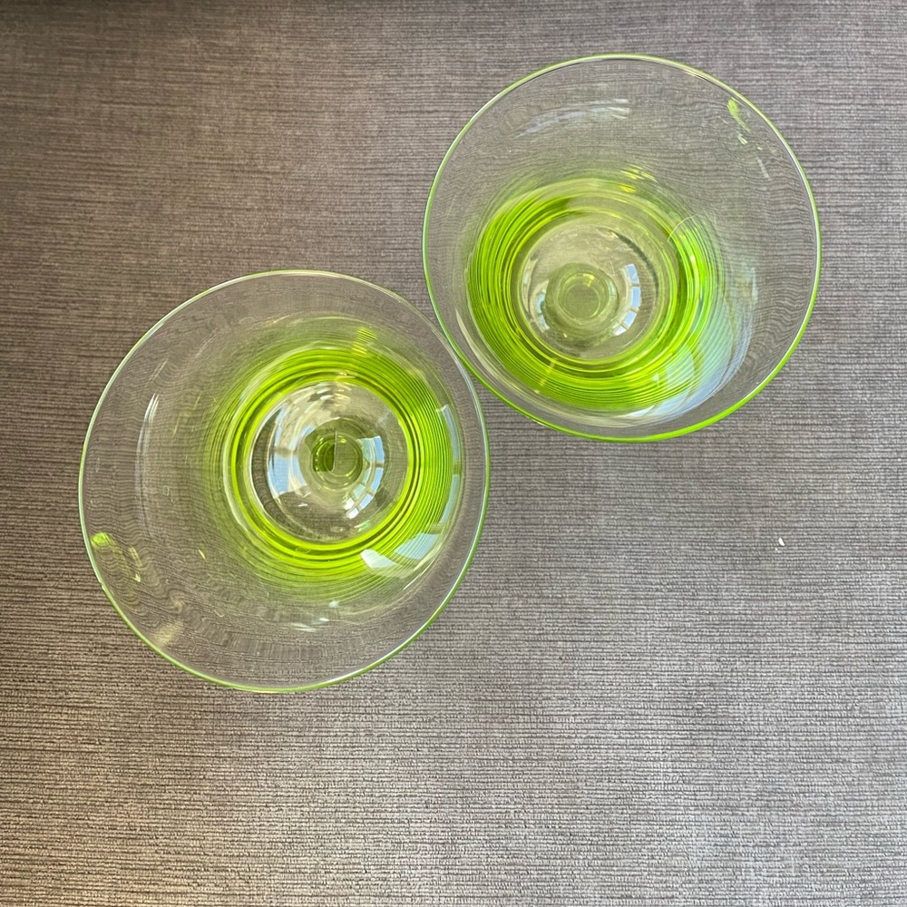 2 Retro Vintage Inspired Lime Green Glass Water Iced Tea Goblet - Picture 3 of 8
